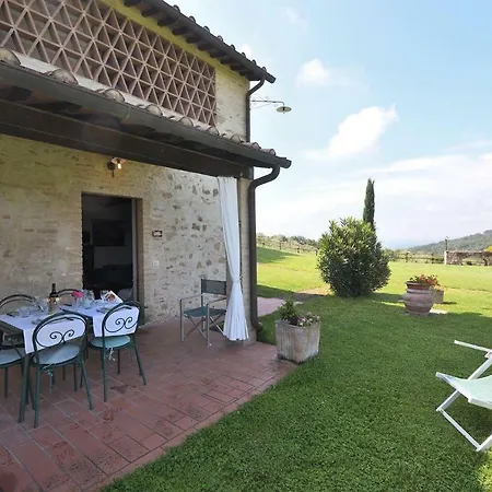 Casale Vecchio Fienile Holiday home *
